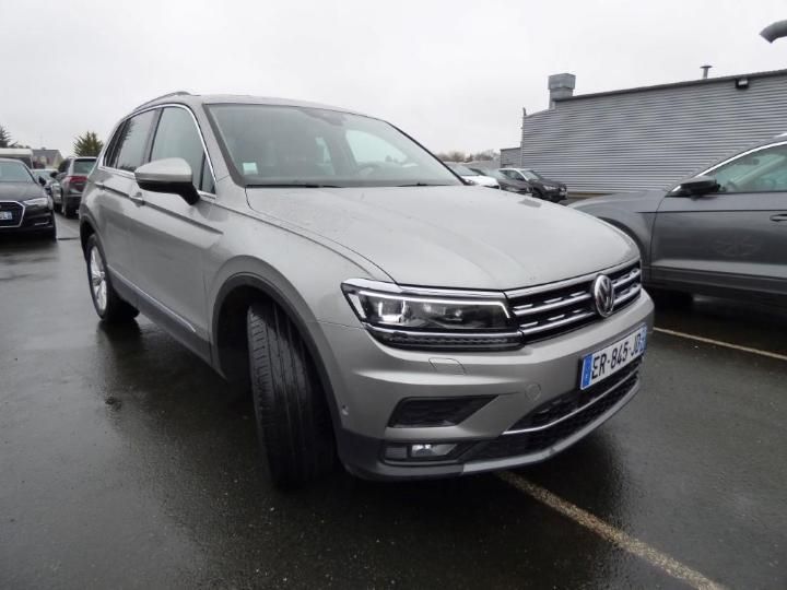 Photo 23 VIN: WVGZZZ5NZJW829678 - VOLKSWAGEN TIGUAN 