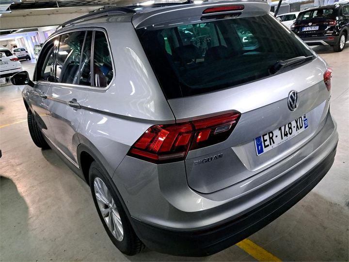 Photo 3 VIN: WVGZZZ5NZJW831061 - VOLKSWAGEN TIGUAN 