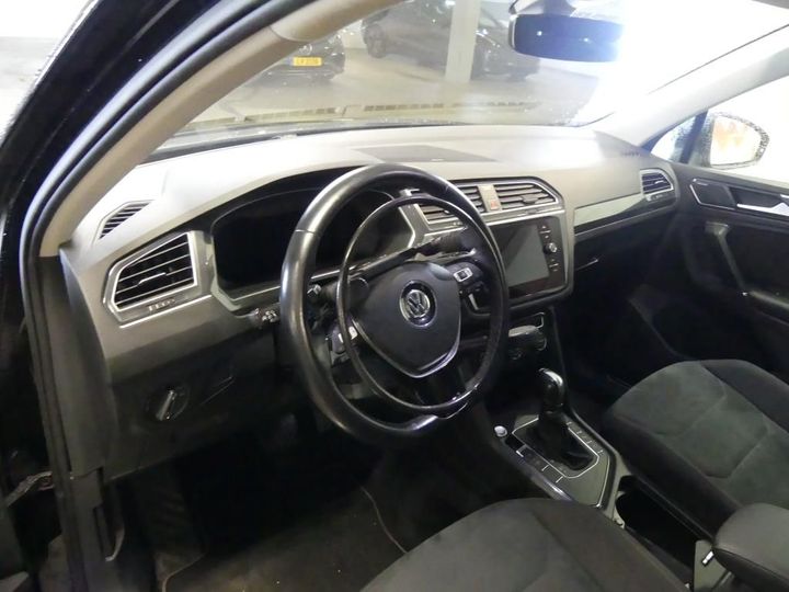 Photo 15 VIN: WVGZZZ5NZJW832280 - VOLKSWAGEN TIGUAN 