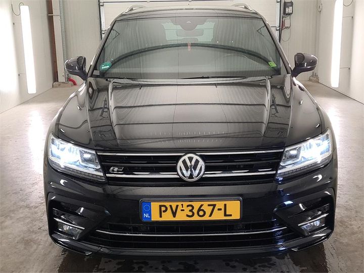 Photo 10 VIN: WVGZZZ5NZJW833626 - VOLKSWAGEN TIGUAN 