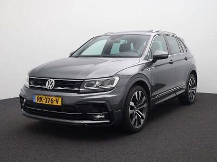 Photo 1 VIN: WVGZZZ5NZJW833701 - VOLKSWAGEN TIGUAN 