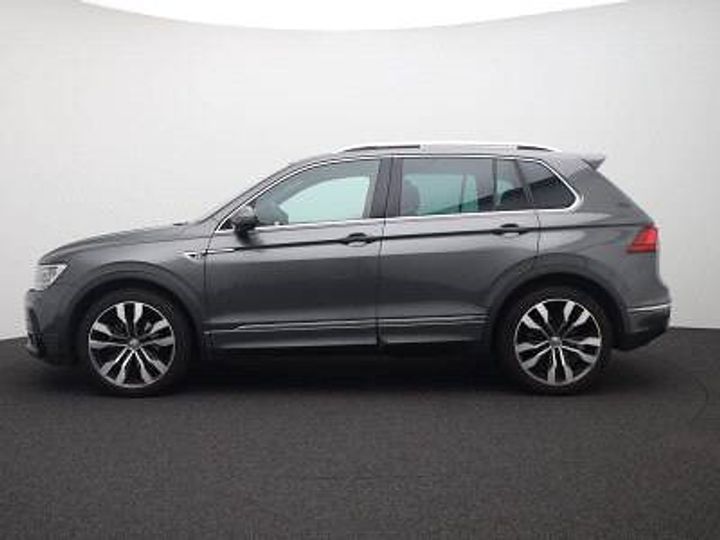 Photo 2 VIN: WVGZZZ5NZJW833701 - VOLKSWAGEN TIGUAN 