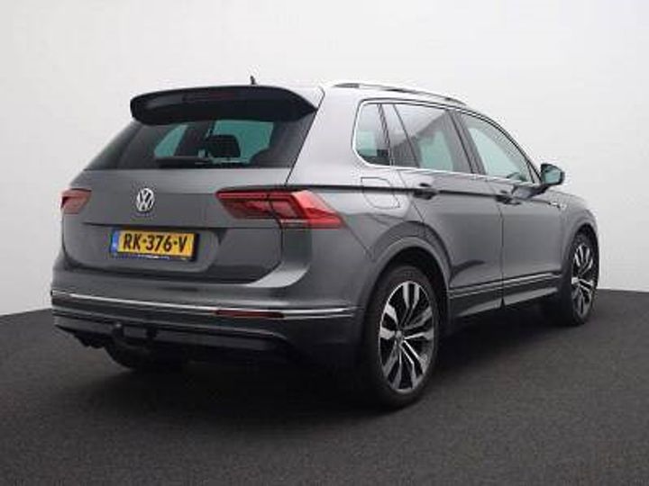 Photo 5 VIN: WVGZZZ5NZJW833701 - VOLKSWAGEN TIGUAN 