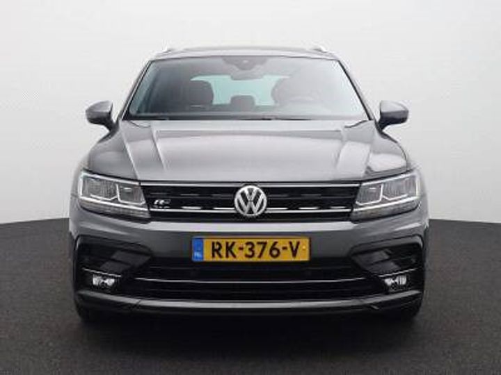 Photo 8 VIN: WVGZZZ5NZJW833701 - VOLKSWAGEN TIGUAN 