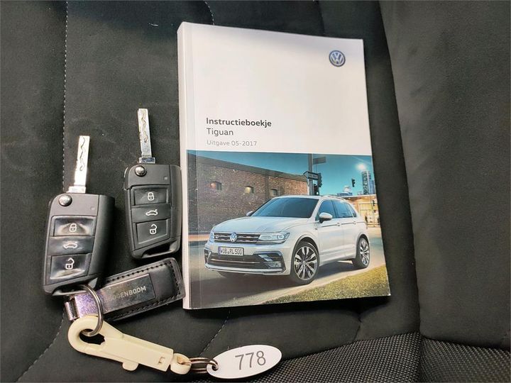 Photo 9 VIN: WVGZZZ5NZJW834644 - VOLKSWAGEN TIGUAN 