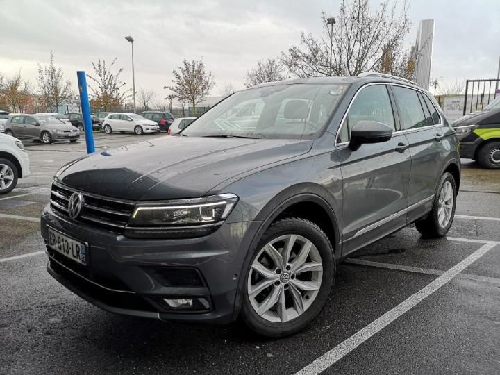 Photo 1 VIN: WVGZZZ5NZJW836526 - VOLKSWAGEN TIGUAN 