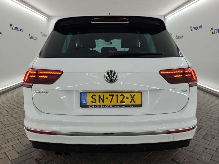 Photo 16 VIN: WVGZZZ5NZJW836781 - VOLKSWAGEN TIGUAN 