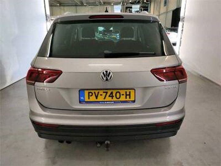 Photo 3 VIN: WVGZZZ5NZJW838036 - VOLKSWAGEN TIGUAN 