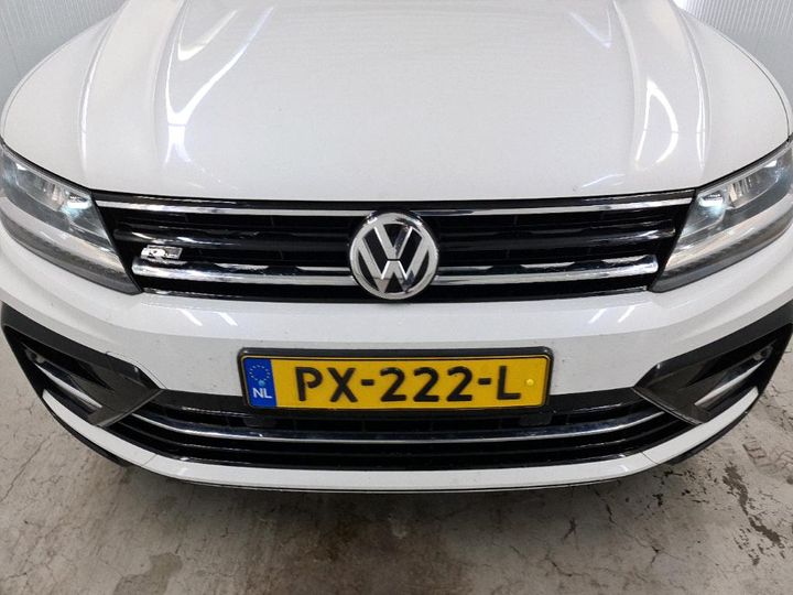 Photo 11 VIN: WVGZZZ5NZJW839396 - VOLKSWAGEN TIGUAN 