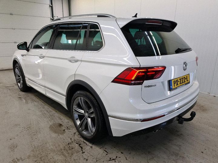 Photo 3 VIN: WVGZZZ5NZJW839396 - VOLKSWAGEN TIGUAN 