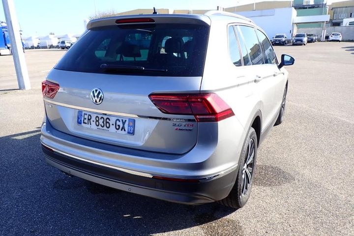 Photo 2 VIN: WVGZZZ5NZJW840228 - VOLKSWAGEN TIGUAN 