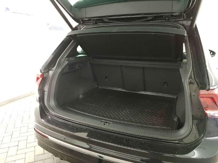 Photo 6 VIN: WVGZZZ5NZJW844141 - VOLKSWAGEN TIGUAN 