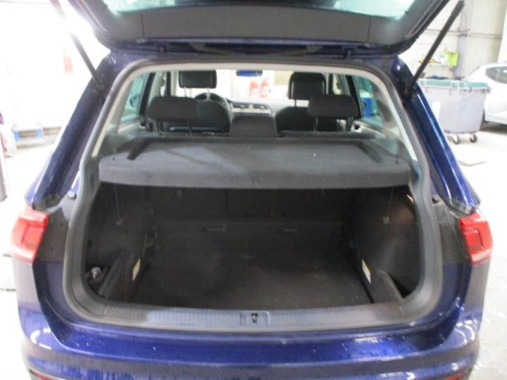 Photo 3 VIN: WVGZZZ5NZJW845018 - VOLKSWAGEN TIGUAN 