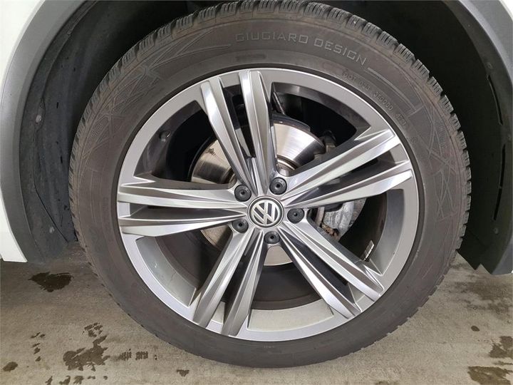 Photo 24 VIN: WVGZZZ5NZJW847152 - VOLKSWAGEN TIGUAN 