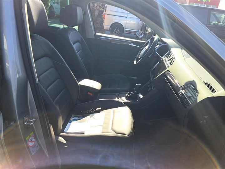 Photo 12 VIN: WVGZZZ5NZJW852205 - VOLKSWAGEN TIGUAN 