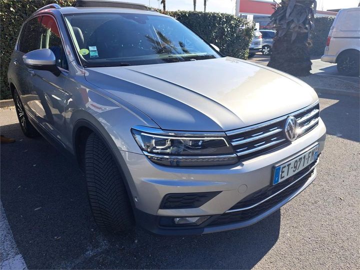 Photo 29 VIN: WVGZZZ5NZJW852205 - VOLKSWAGEN TIGUAN 