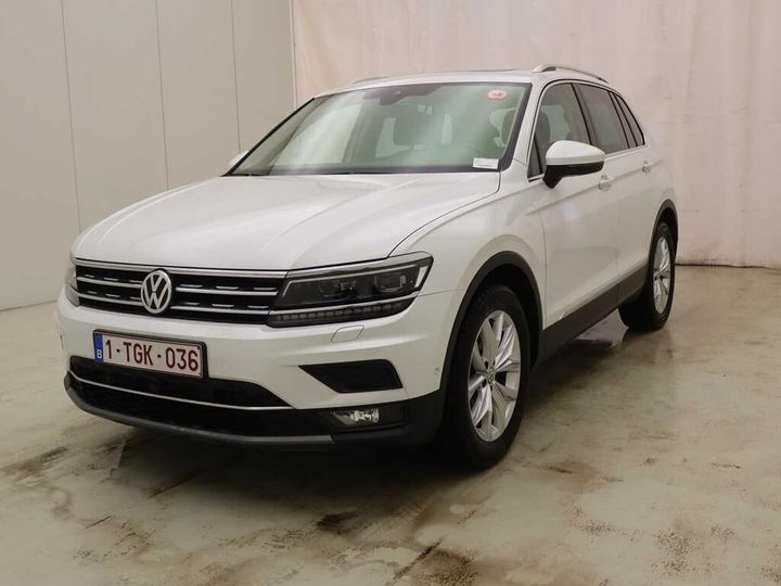 Photo 1 VIN: WVGZZZ5NZJW855736 - VOLKSWAGEN TIGUAN 