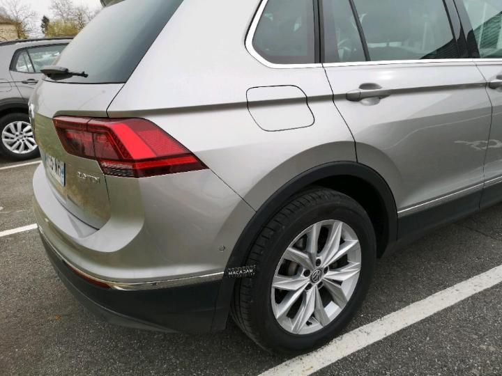 Photo 14 VIN: WVGZZZ5NZJW859275 - VOLKSWAGEN TIGUAN 