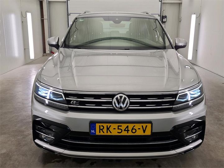 Photo 18 VIN: WVGZZZ5NZJW862197 - VOLKSWAGEN TIGUAN 