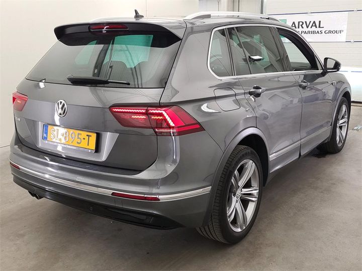 Photo 2 VIN: WVGZZZ5NZJW863256 - VOLKSWAGEN TIGUAN 