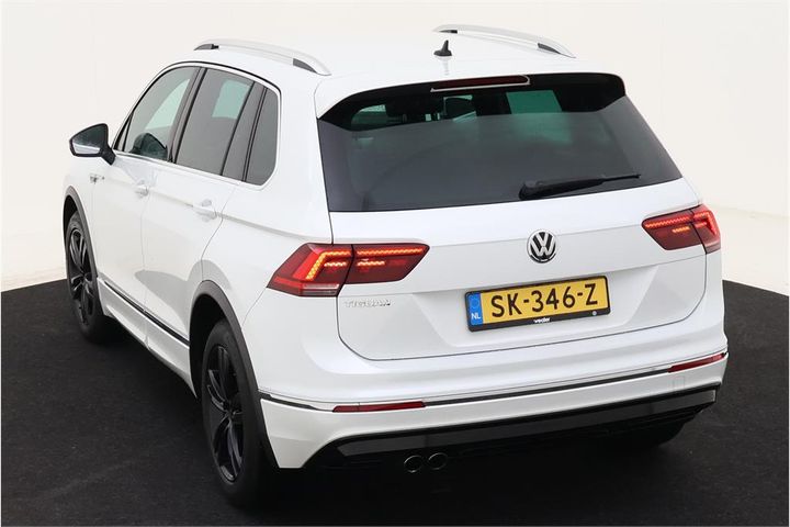 Photo 4 VIN: WVGZZZ5NZJW864247 - VOLKSWAGEN TIGUAN 