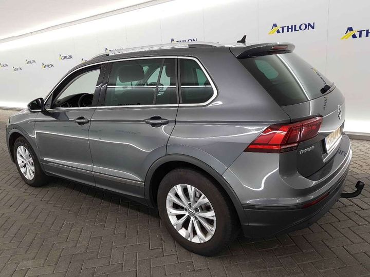 Photo 3 VIN: WVGZZZ5NZJW864657 - VOLKSWAGEN TIGUAN 