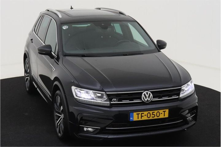 Photo 2 VIN: WVGZZZ5NZJW865465 - VOLKSWAGEN TIGUAN 