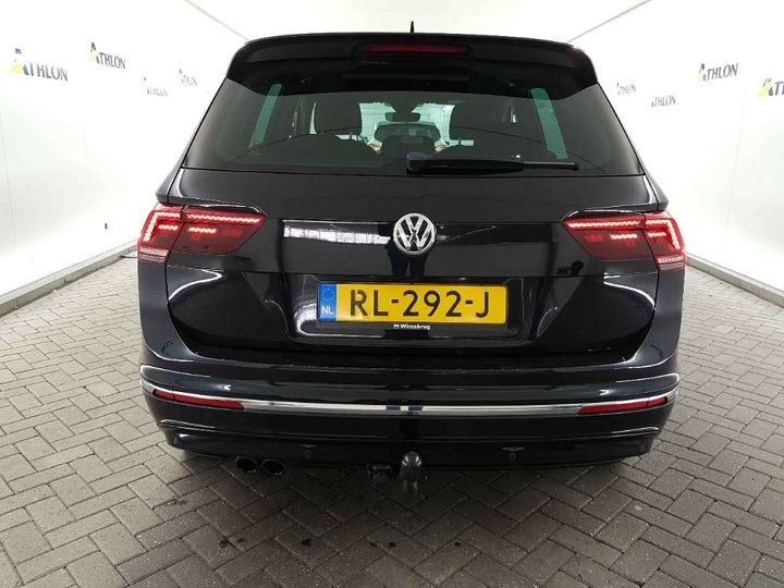 Photo 13 VIN: WVGZZZ5NZJW865472 - VOLKSWAGEN TIGUAN 