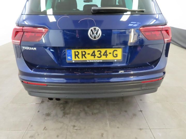 Photo 18 VIN: WVGZZZ5NZJW867719 - VOLKSWAGEN TIGUAN 