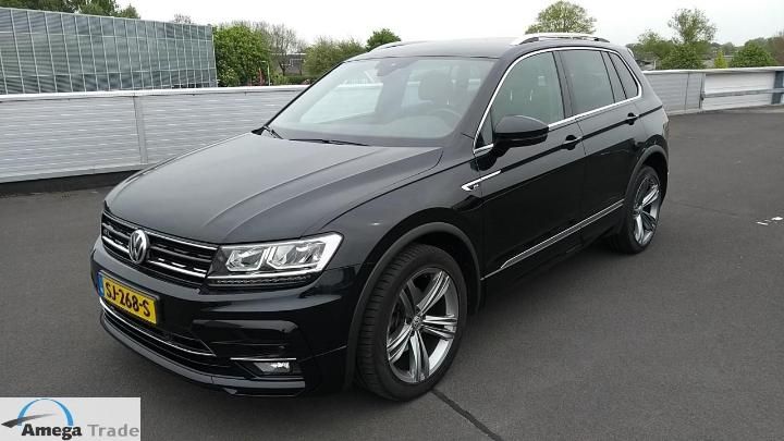 Photo 1 VIN: WVGZZZ5NZJW868007 - VOLKSWAGEN TIGUAN 