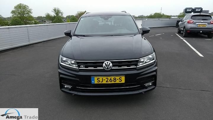 Photo 2 VIN: WVGZZZ5NZJW868007 - VOLKSWAGEN TIGUAN 