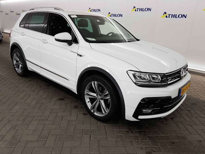 Photo 2 VIN: WVGZZZ5NZJW869165 - VOLKSWAGEN TIGUAN 