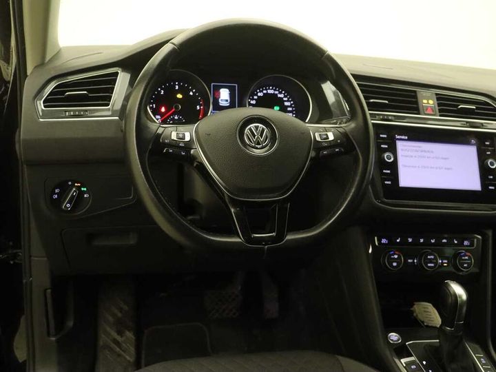 Photo 15 VIN: WVGZZZ5NZJW869614 - VOLKSWAGEN TIGUAN 