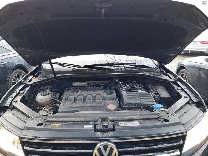 Photo 21 VIN: WVGZZZ5NZJW869614 - VOLKSWAGEN TIGUAN 