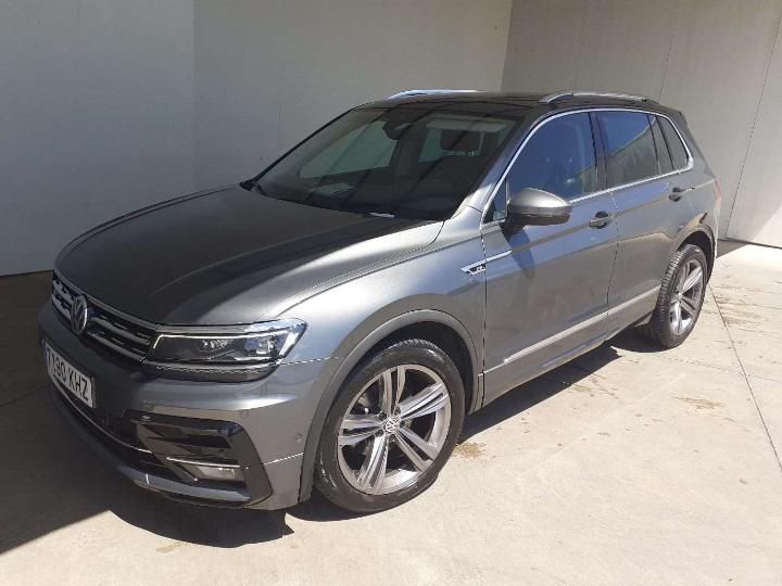 Photo 1 VIN: WVGZZZ5NZJW870582 - VOLKSWAGEN TIGUAN 