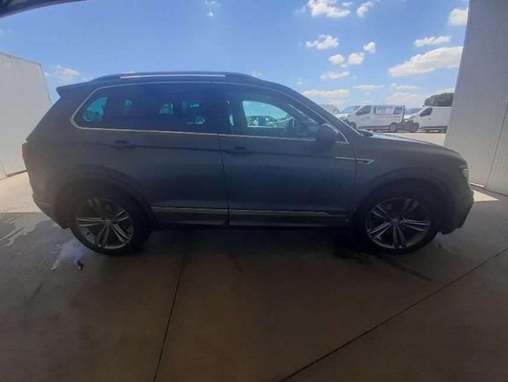 Photo 29 VIN: WVGZZZ5NZJW870582 - VOLKSWAGEN TIGUAN 