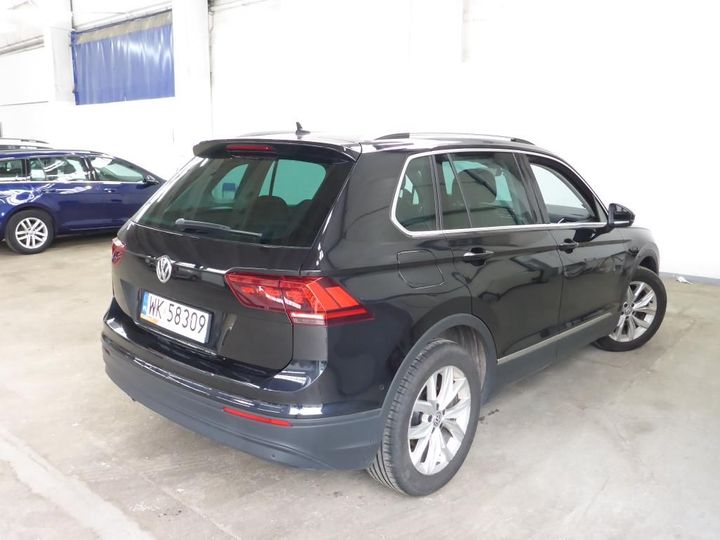 Photo 3 VIN: WVGZZZ5NZJW870723 - VOLKSWAGEN TIGUAN 