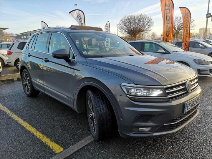 Photo 5 VIN: WVGZZZ5NZJW870743 - VOLKSWAGEN TIGUAN 