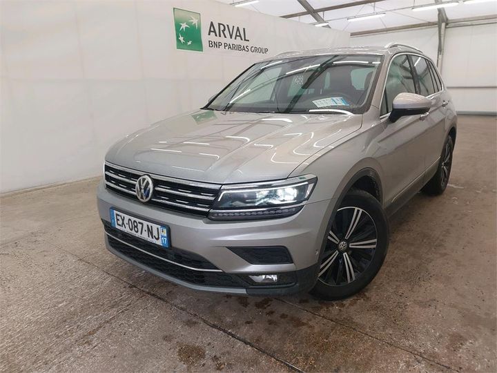 Photo 1 VIN: WVGZZZ5NZJW871590 - VOLKSWAGEN TIGUAN 