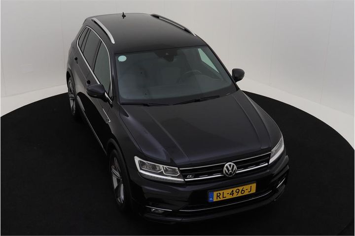 Photo 2 VIN: WVGZZZ5NZJW873776 - VOLKSWAGEN TIGUAN 