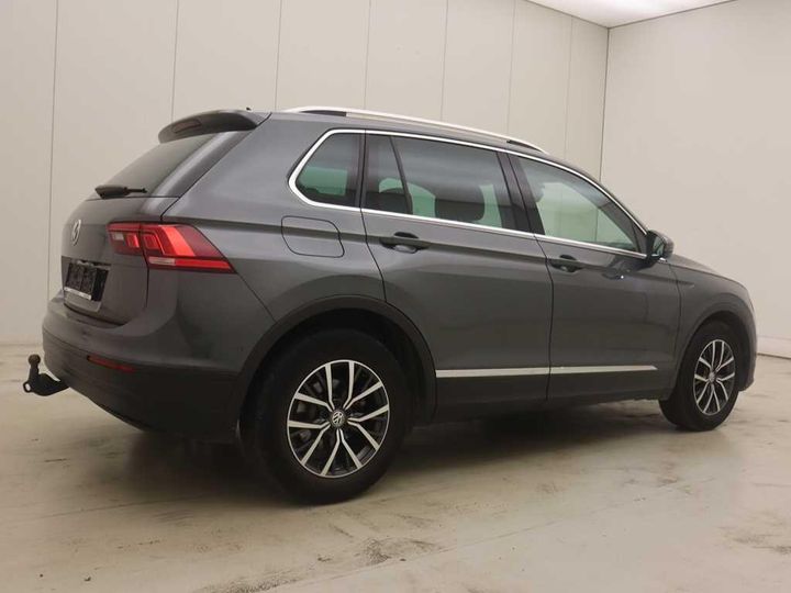 Photo 10 VIN: WVGZZZ5NZJW874116 - VOLKSWAGEN TIGUAN 