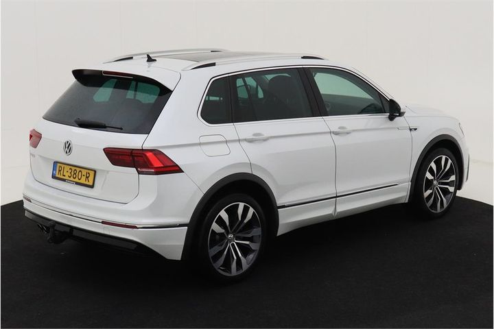 Photo 3 VIN: WVGZZZ5NZJW874193 - VOLKSWAGEN TIGUAN 