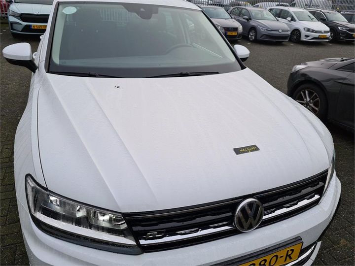 Photo 35 VIN: WVGZZZ5NZJW874193 - VOLKSWAGEN TIGUAN 