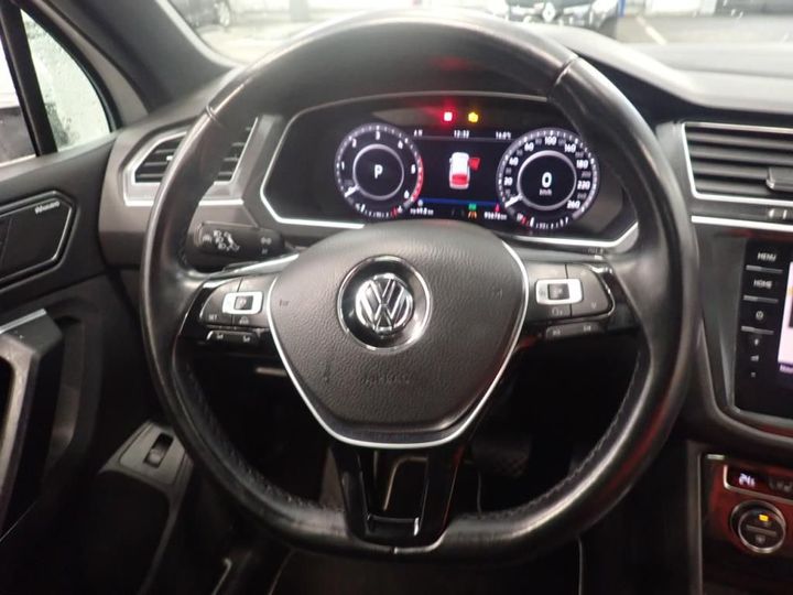 Photo 12 VIN: WVGZZZ5NZJW874391 - VOLKSWAGEN TIGUAN 