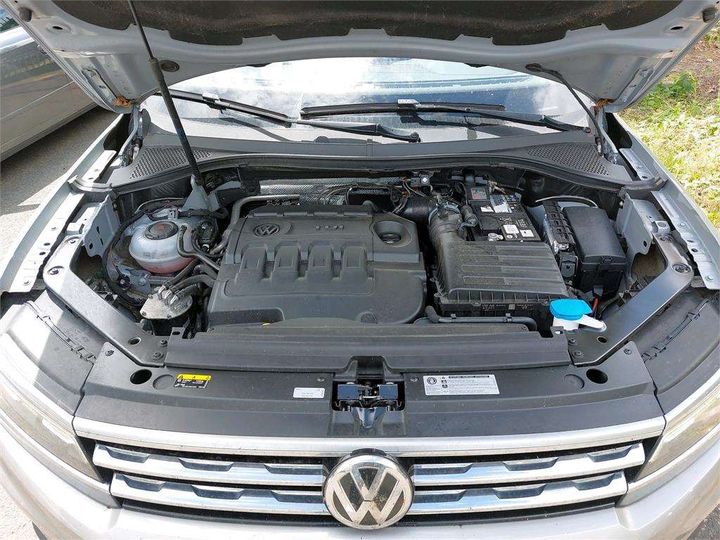 Photo 38 VIN: WVGZZZ5NZJW876602 - VOLKSWAGEN TIGUAN 