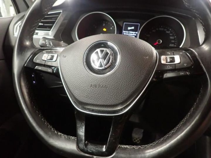 Photo 11 VIN: WVGZZZ5NZJW878178 - VOLKSWAGEN TIGUAN 