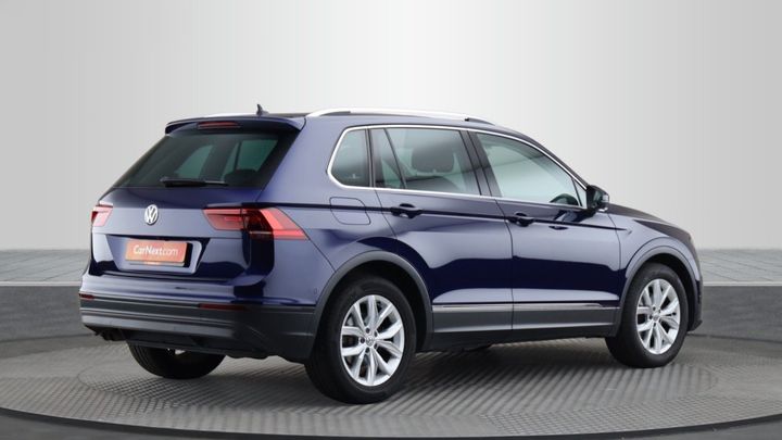 Photo 5 VIN: WVGZZZ5NZJW878473 - VOLKSWAGEN TIGUAN 