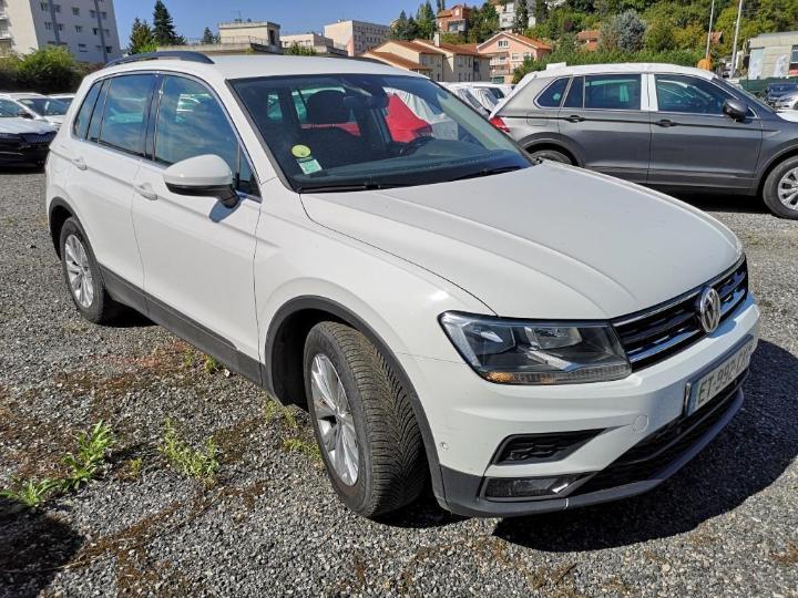 Photo 9 VIN: WVGZZZ5NZJW879210 - VOLKSWAGEN TIGUAN 