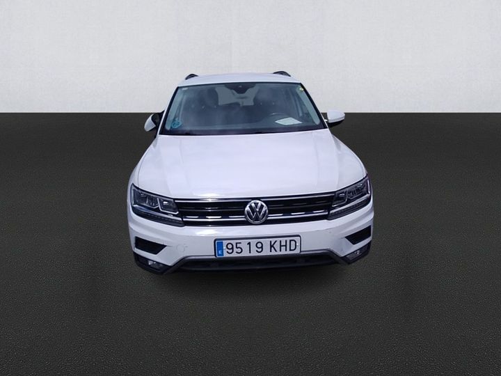 Photo 1 VIN: WVGZZZ5NZJW879303 - VW TIGUAN 