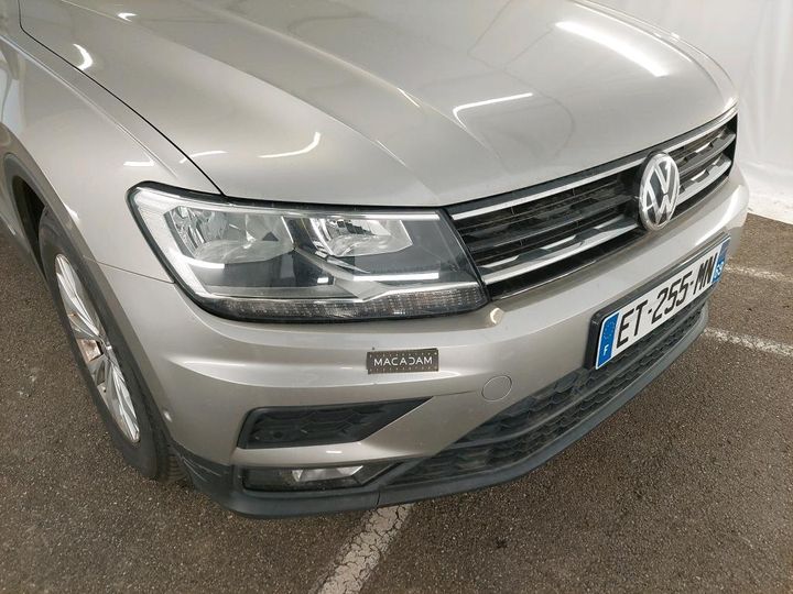 Photo 27 VIN: WVGZZZ5NZJW879489 - VW TIGUAN 